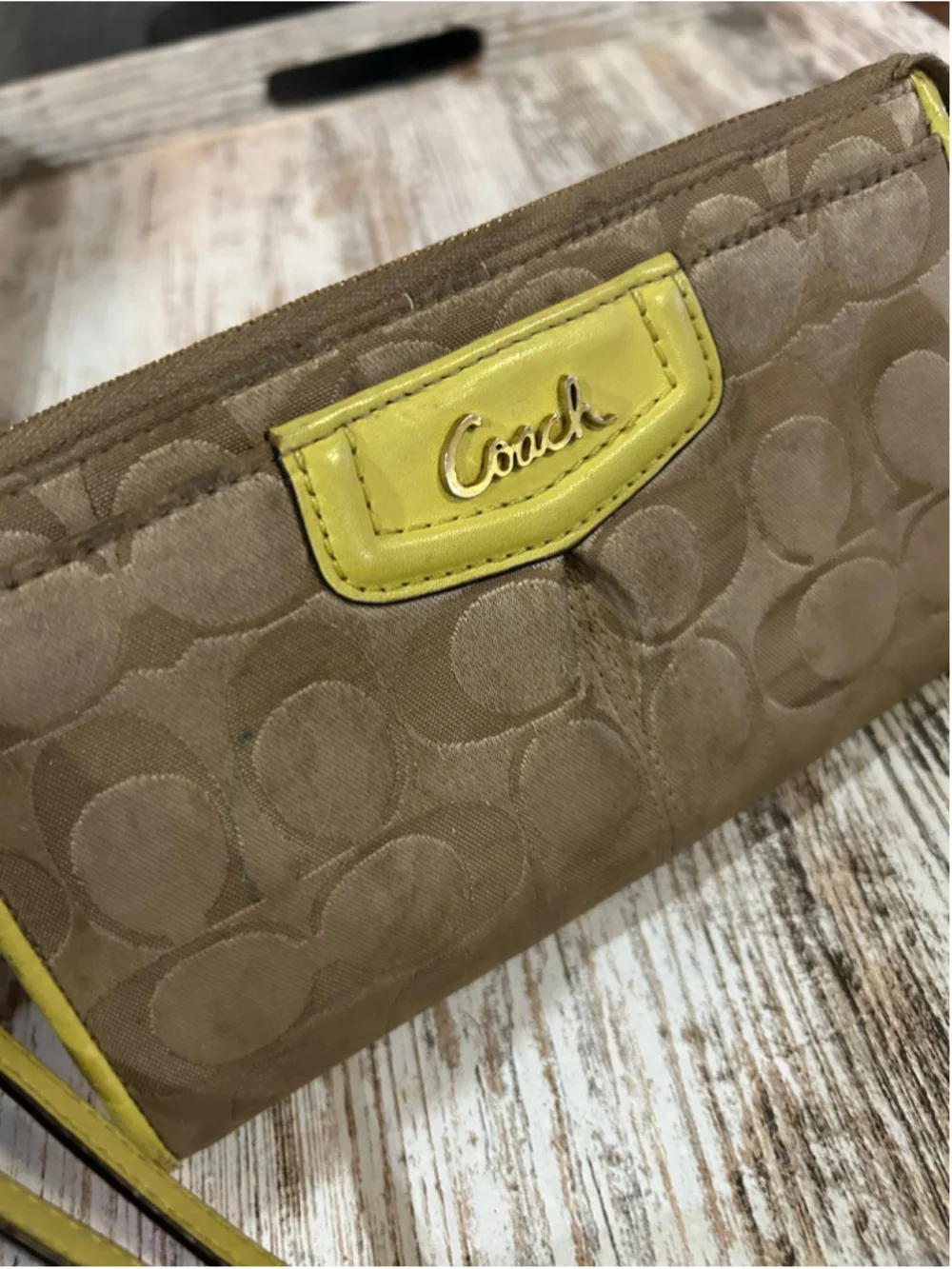 Women's Coach Signature Wristlet Clutch One Size